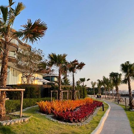 Symphony Of The Sea Hotel Bangsaen Eksteriør bilde