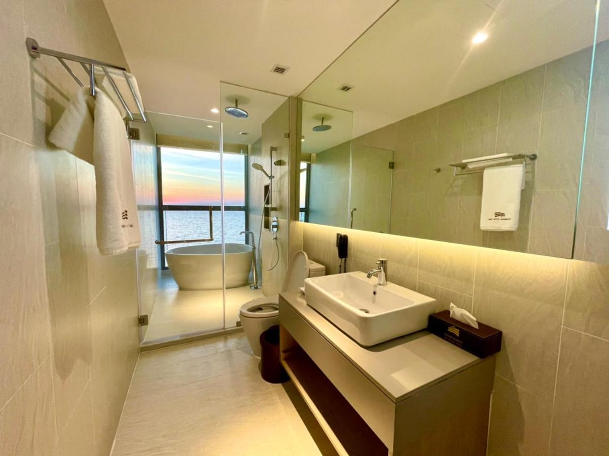 Symphony Of The Sea Hotel Bangsaen Eksteriør bilde