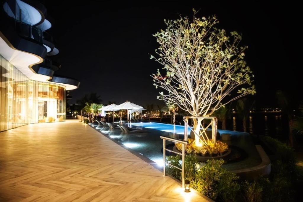 Symphony Of The Sea Hotel Bangsaen Eksteriør bilde